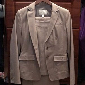 Banana Republic women’s khaki three piece suit.